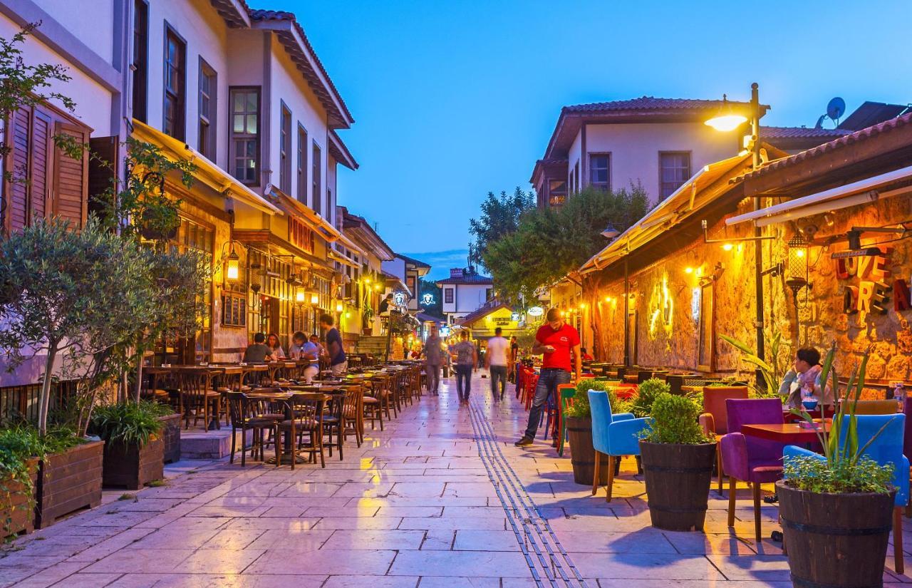 A Old Town Aparthotel Antalya Buitenkant foto